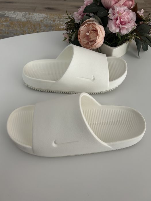 Papuci Nike . Marimea 41-42