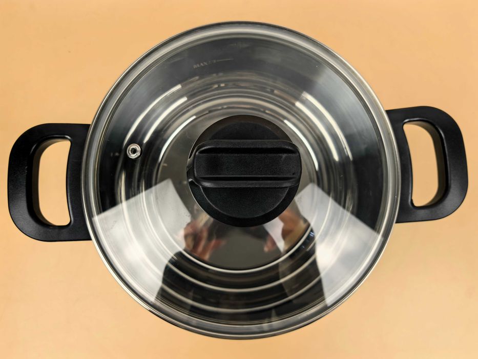 Oala sub presiune 5 litri 22 cm cu capac bonus 299 lei