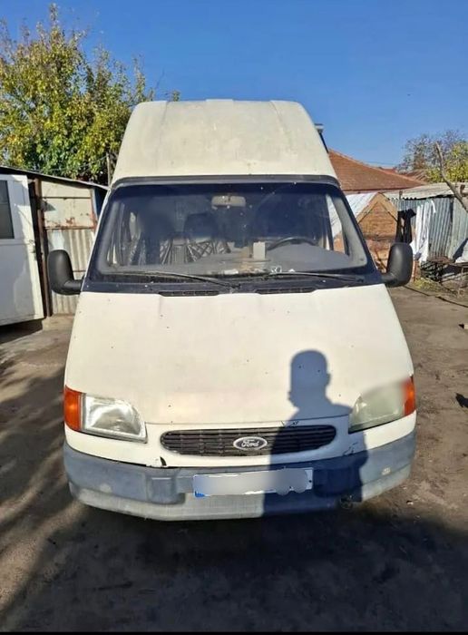 Ford Transit – Motor și cutie în stare bună – Înscrisă Bulgaria