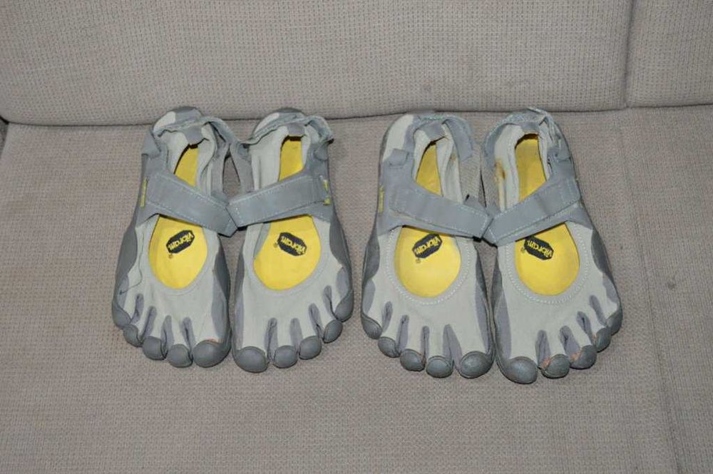 Incaltaminte alergare Fivefingers Vibram 44