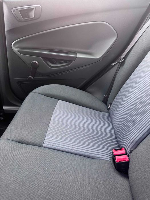 FORD Fiesta 2010 — imagine 5