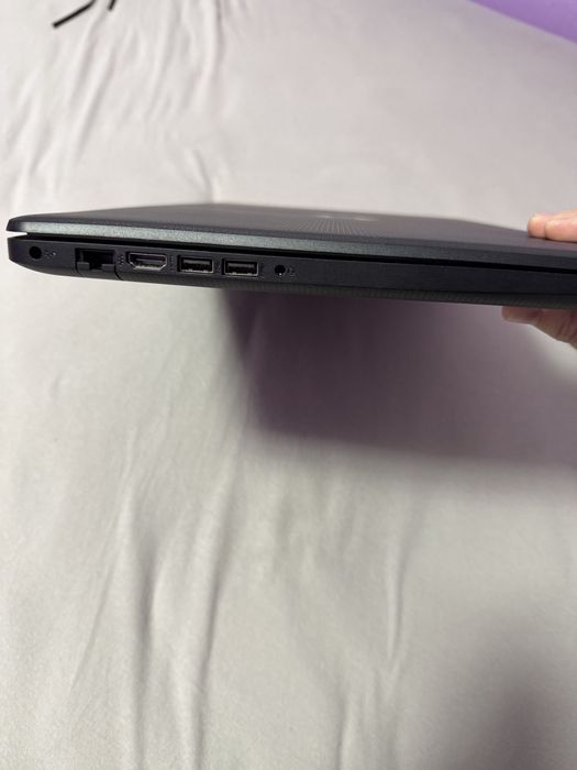 Hp Laptop model 17-ca0204ng