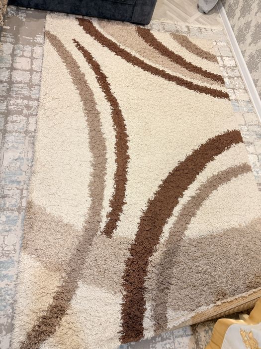 Продам ковер Травка