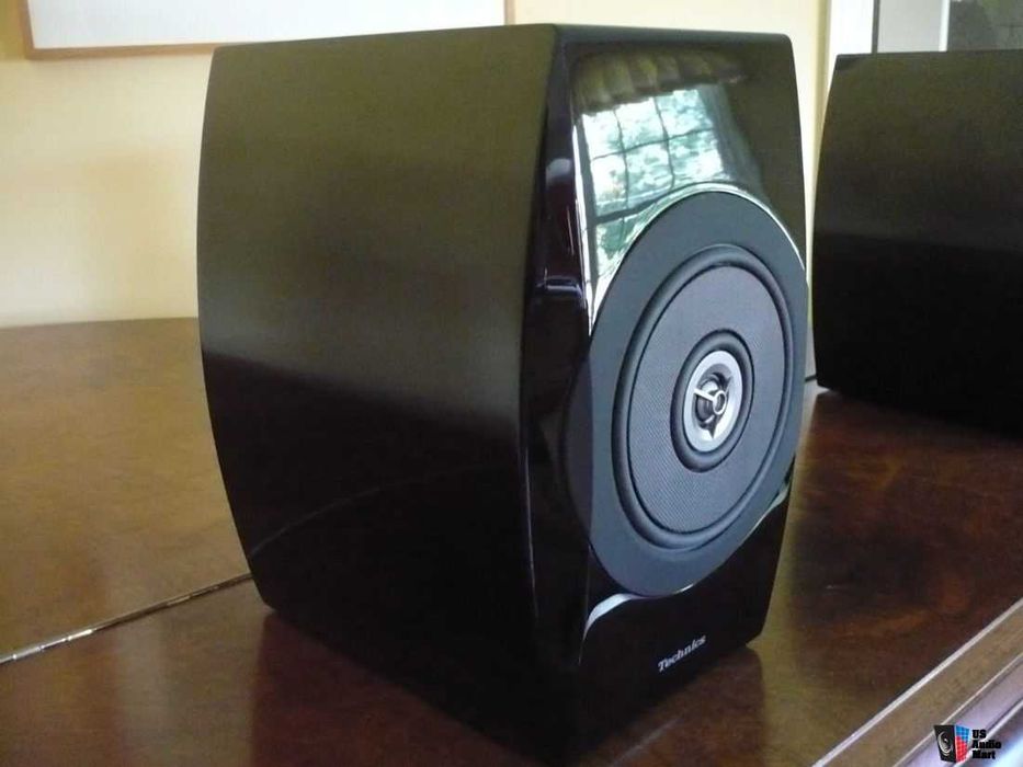 Boxe Technics SB C700