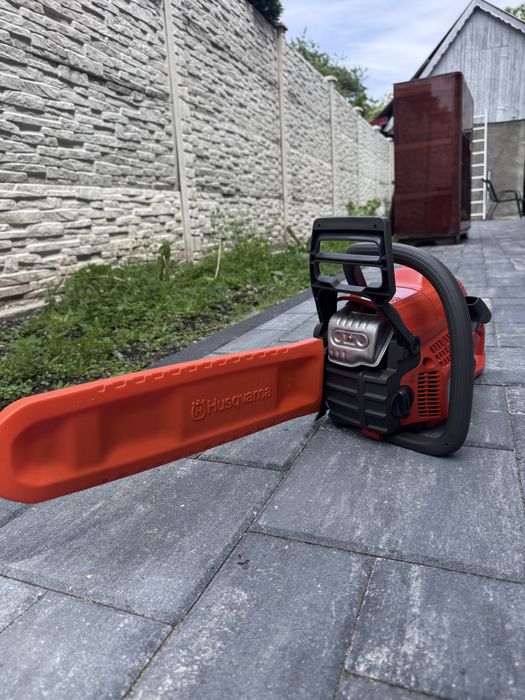 Vand drujba Husqvarna 135 Mark 2
