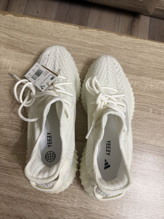 Yeezy 350 V2 Bone White 42