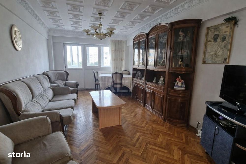4 camere Chisinau decomandat,centrala,et. 5,an 1981,105 mp