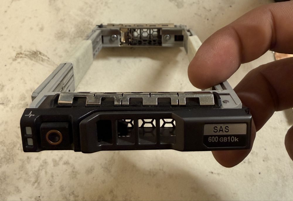 Hard disk SSD SAS SFF 400gb (dell, ibm, hp)