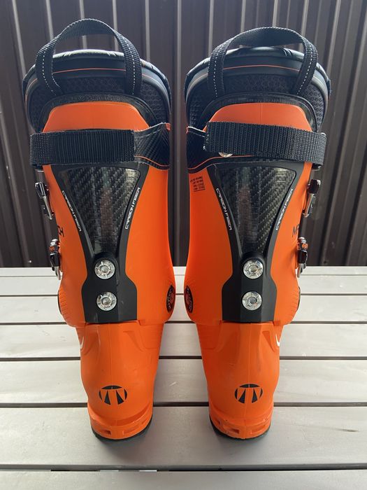 Clăpari Ski Tecnica Mach1 MV 130 Aproape Noi Ultra Orange