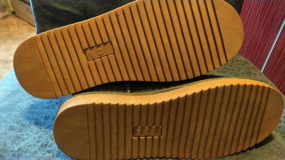 уги, новые замша и мех.