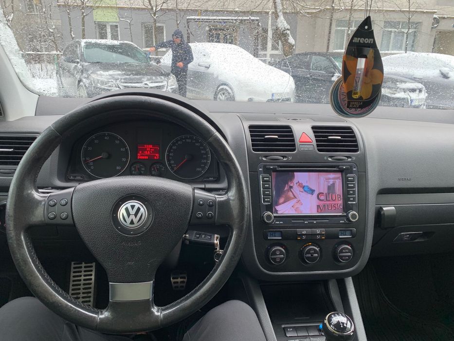 Vw golf 5 1.6 mpi