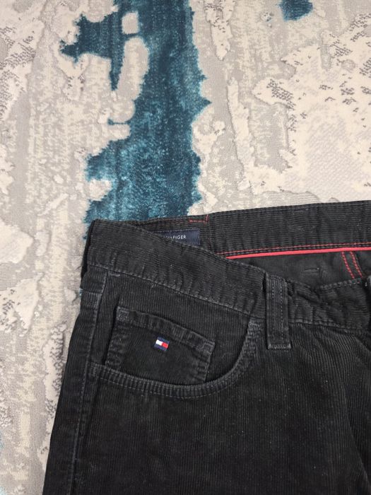 Blugi Tommy Hilfiger