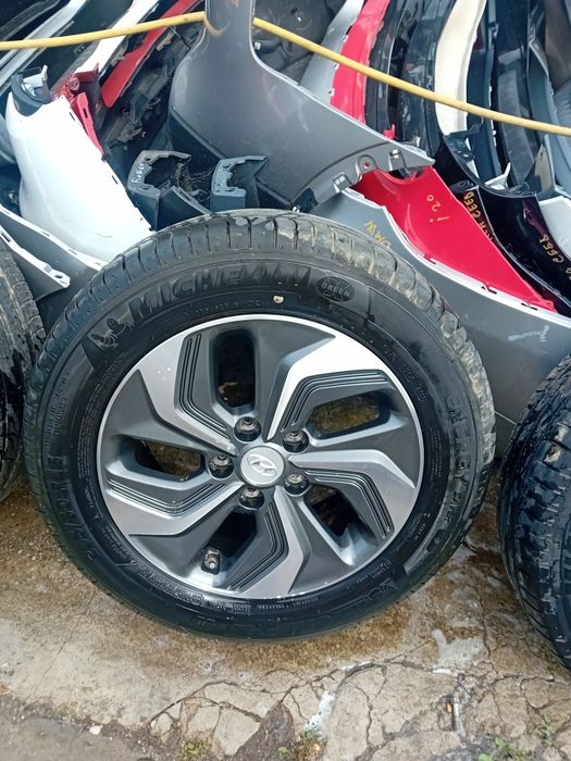 Jante aliaj Hyundai Kona an 2020 cu senzor presiune R16