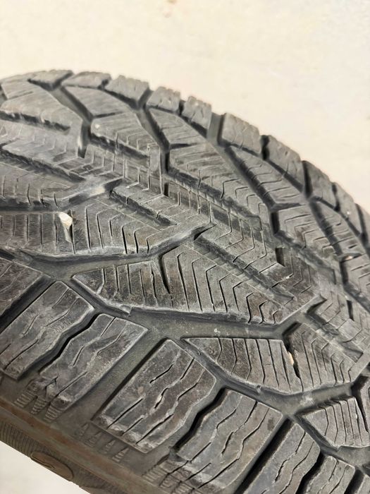 Зимни гуми RIKEN 245/45/18 4 броя