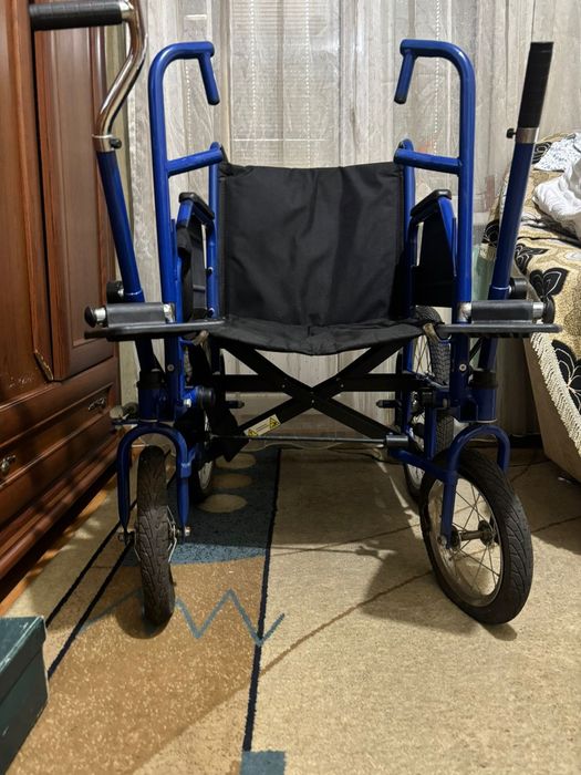 Инвалидная коляска