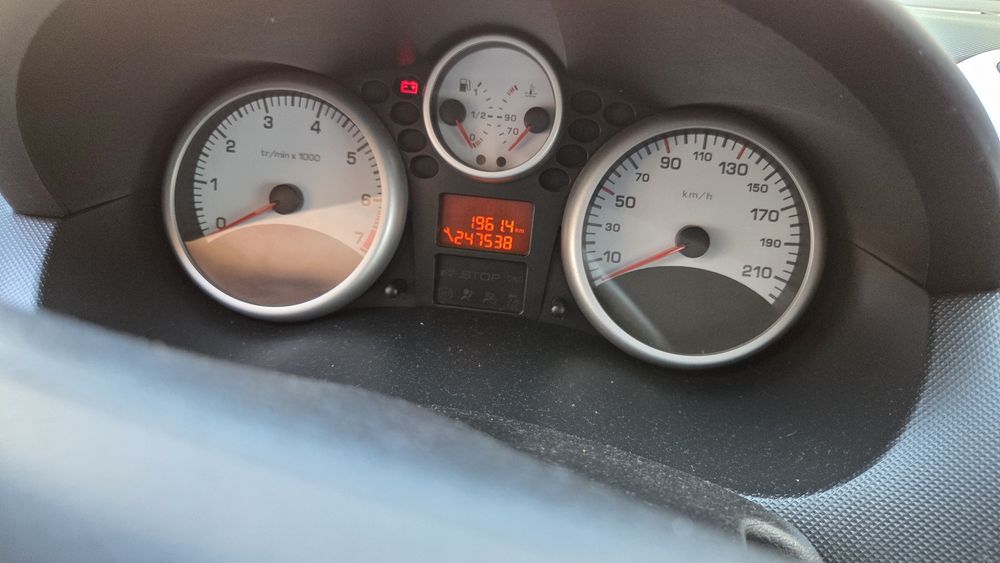 Peugeot 206+ coupe