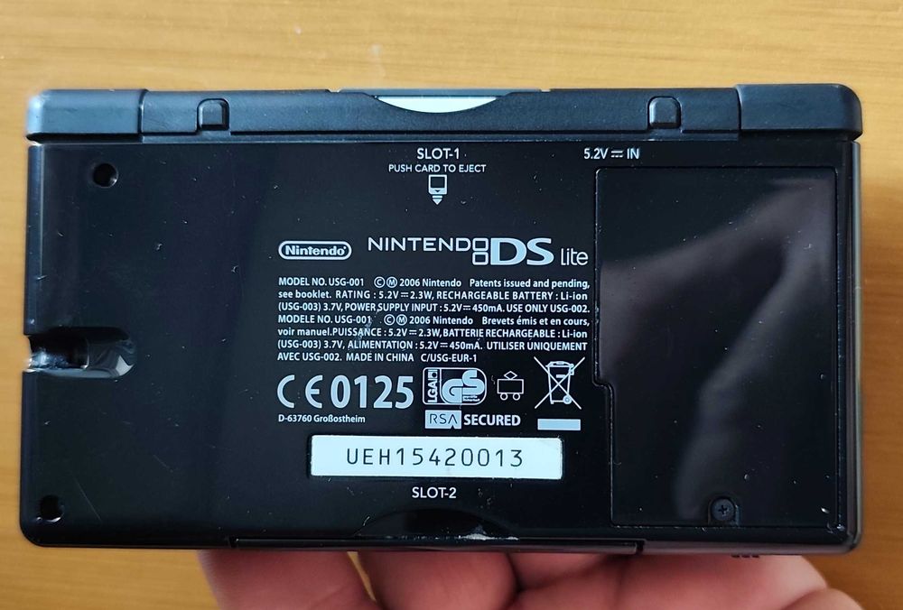 Nintendo DS Lite