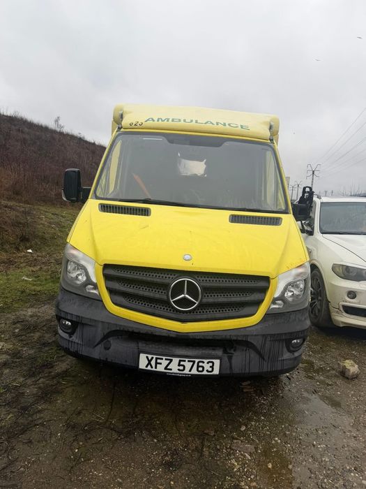 Vind punte spate Mercedes sprinter raport  51. 13
