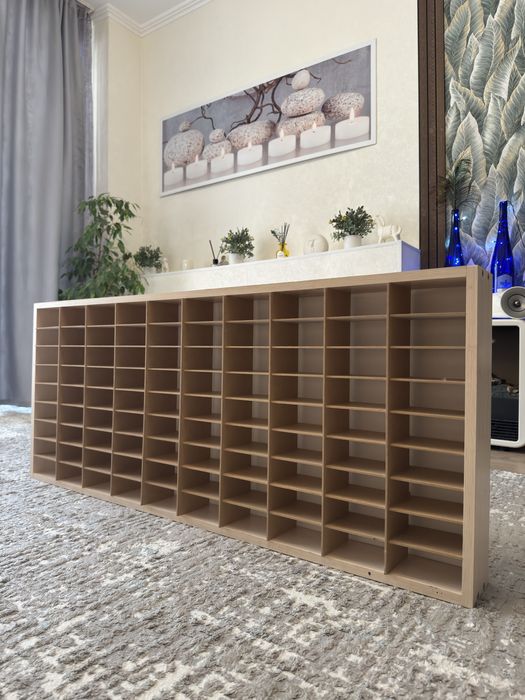 Полка с ячейками