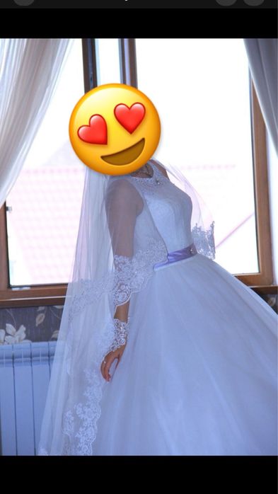 Свадебное платье