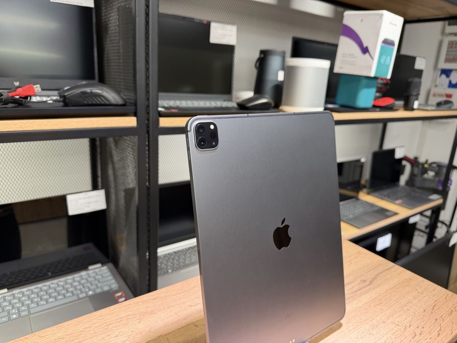iPad Pro 12.9" 5 Generation, Wi-Fi+Cellular, 2 TB, АКБ93%, 2520/А10