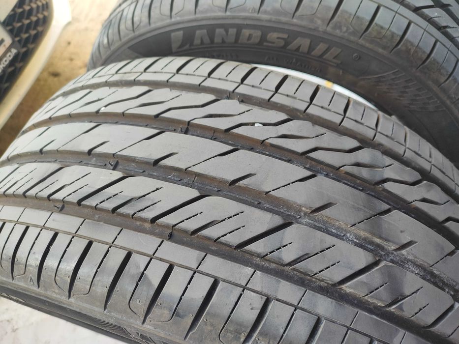 Гуми 255/45/18 2броя