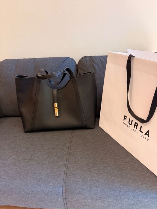 Дамска кожена чанта Furla
