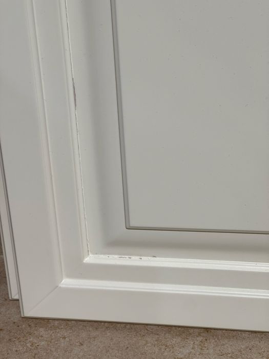 Дървени вратички и профил за чекмедже