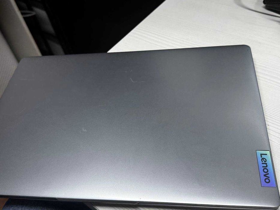 Lenovo в хорошем состояние