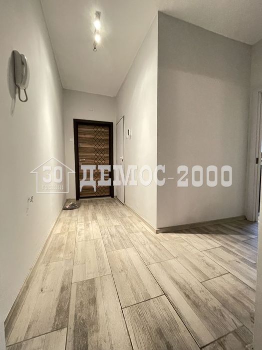 Дава се под наем Тристаен апартамент в Варна, Победа - 65 кв.м за 510 € - Снимка #10