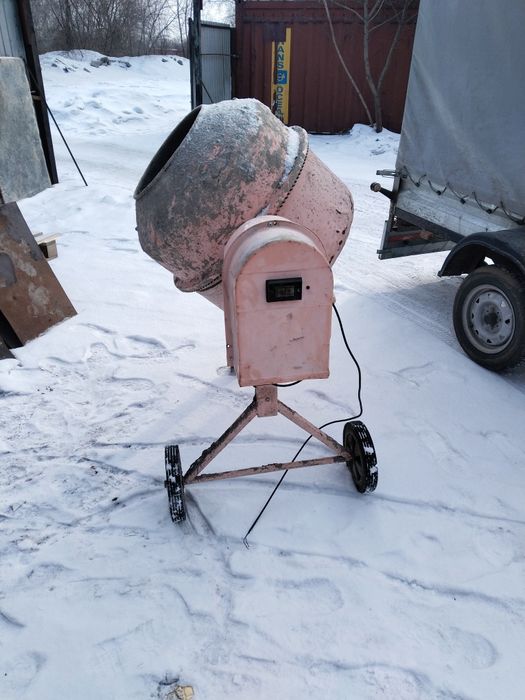 Продам бетономешалку