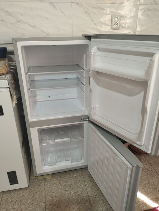 Холодильник маленький