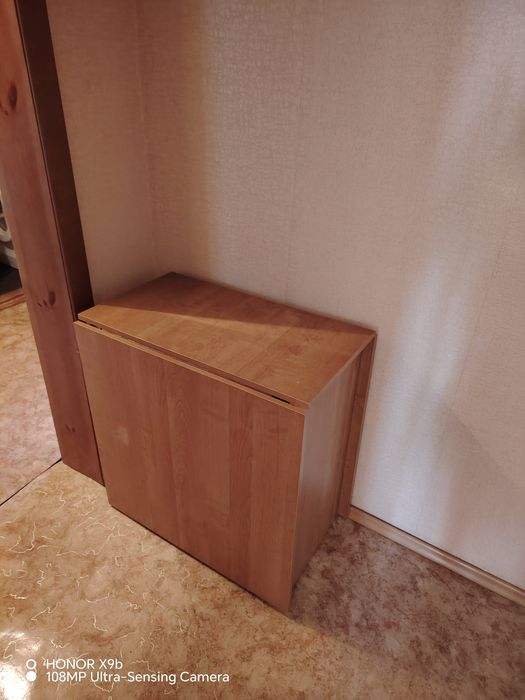 Продам стол - книжка