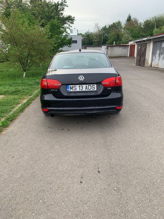 Volkswagen Jetta 2013 1.6 Diesel