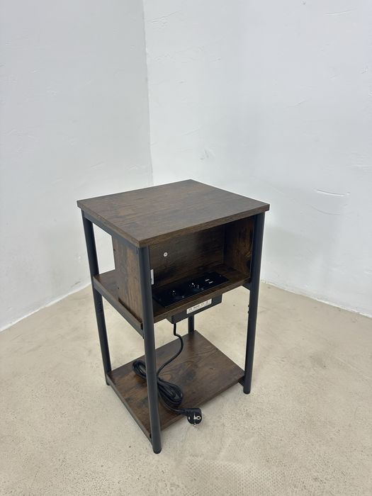 Нощно шкафче с вграден контакт VASAGLE