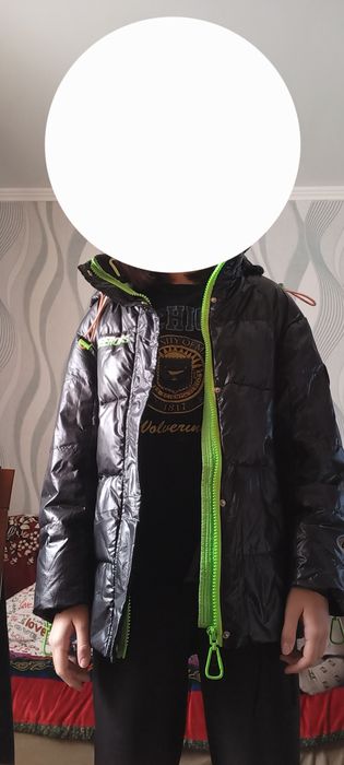 Продам новую куртку