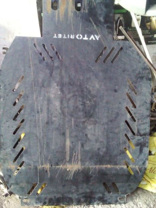 Зашитники мотора малибу2