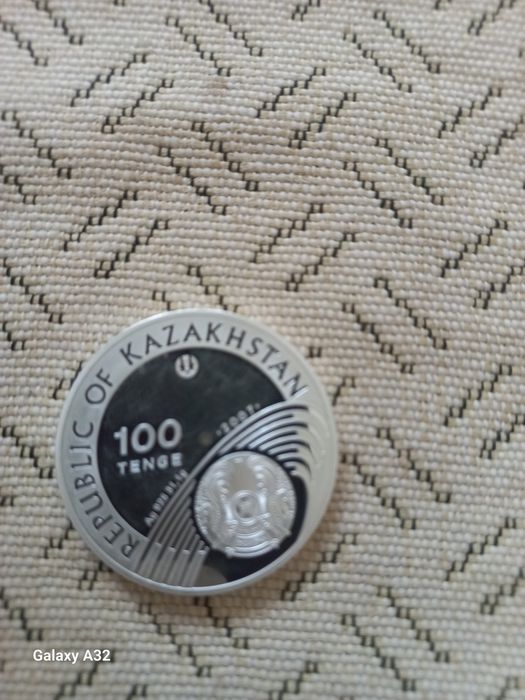 Серебрянни монета 925 БекетАта