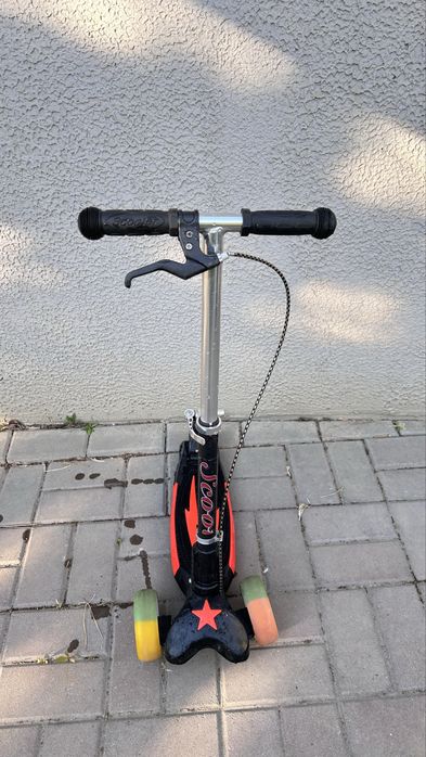 Продам самокат детский