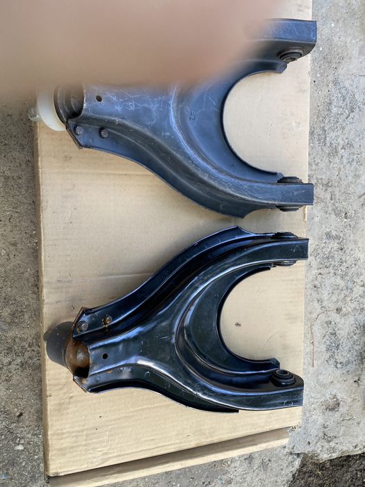 Set brat brate bascula bascule inferior noi Dacia 1300 1310 papuc