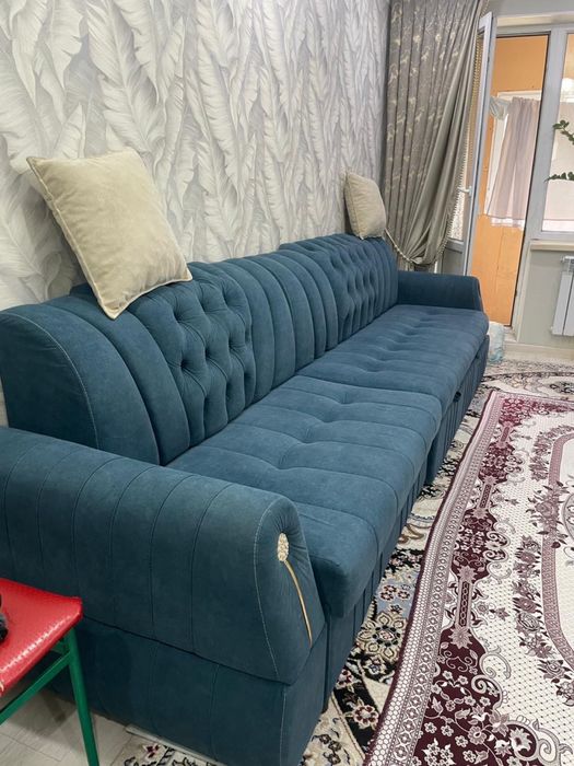 Срочно продам Диван в отличном состояниии