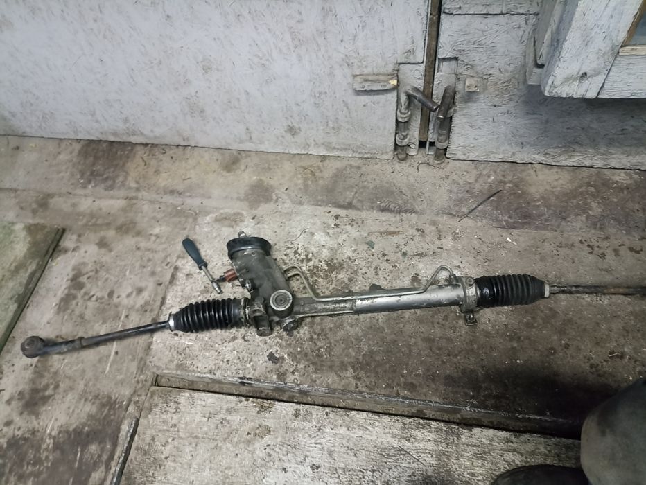 Шкода рулевая рейка