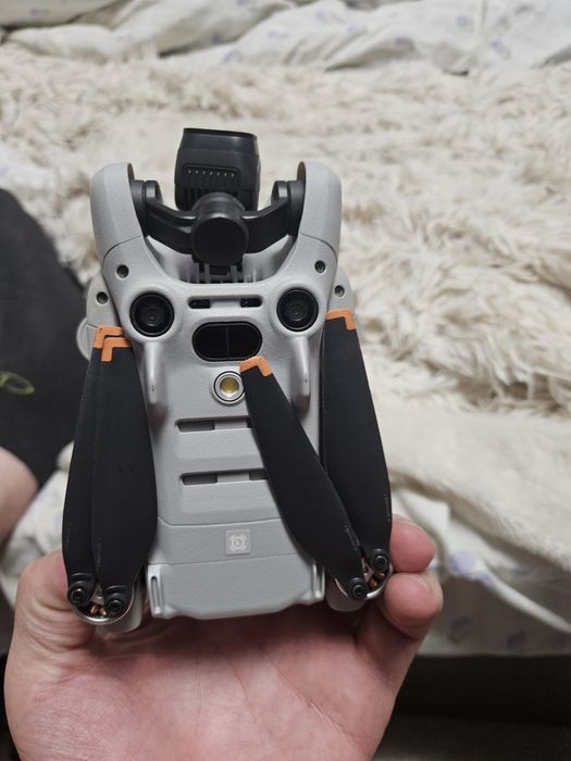 Продам на запчасти dji mini 4 pro