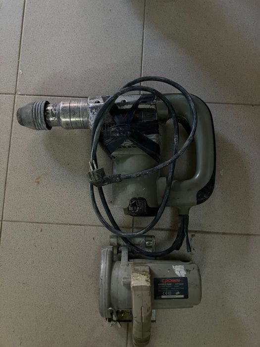 Инструмент     .