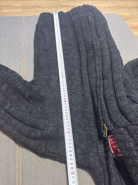 Дебела жилетка без забележка