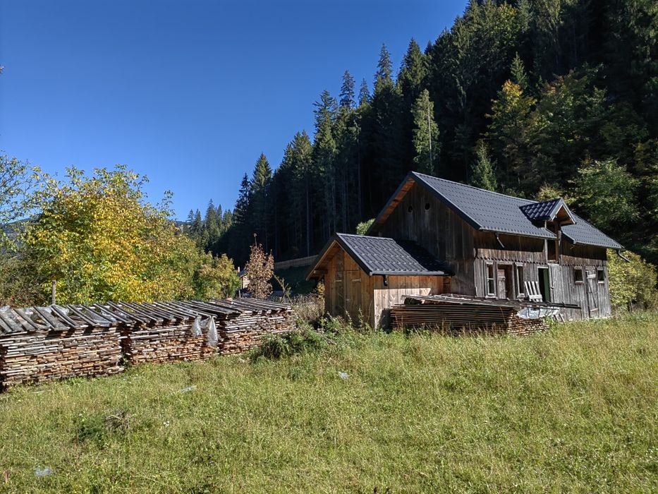 Casa de vanzare la munte