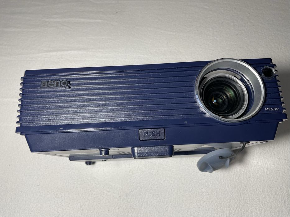 Videoproiector BenQ MP620c
