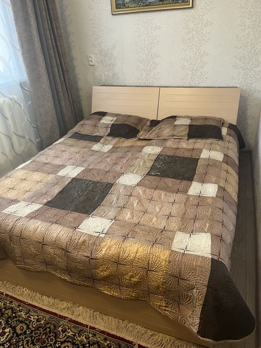 Кровать двуспальная б/у