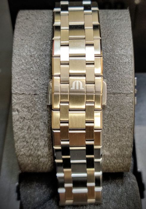 Швейцарские часы Maurice Lacroix Aikon Colours Edition Tiffany Blue