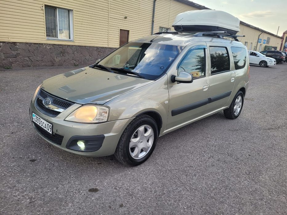 Lada largus 2014 года выпуска